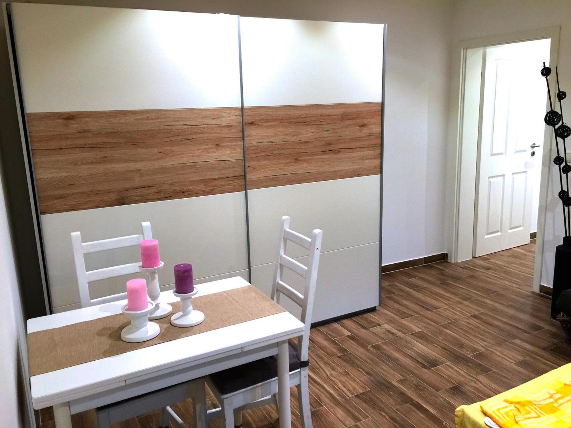 Ferienwohnungen Arp "2D" Mit Terrasse Und Parkplatz Itzehoe Kültér fotó